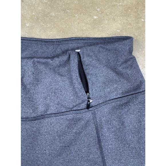 CALIA by Carrie Underwood Women’s Leggings Small Gray Cropped Ruched Capri‎ - Picture 3 of 8